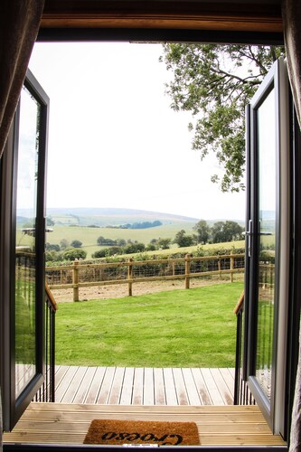 Cwm Cariad  -  Shepherds Hut with Hot Tub Sleeping 2 guests, Pet Friendly