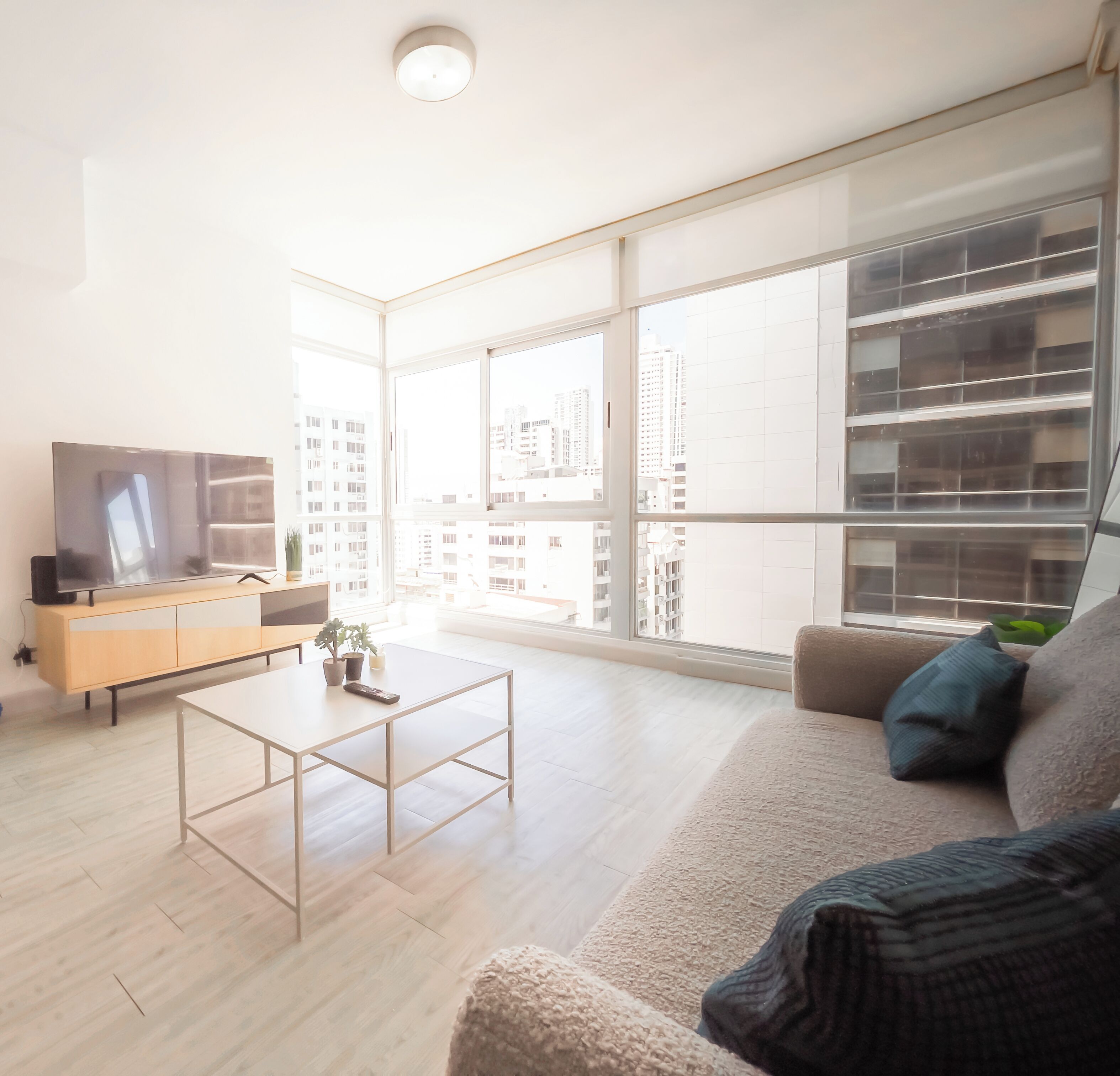 Apartment, 2 Bedrooms (10C) | Living area | 32-inch Smart TV with digital channels, TV