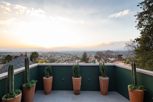 Panorama De La Parroquia - San Miguel de Allende