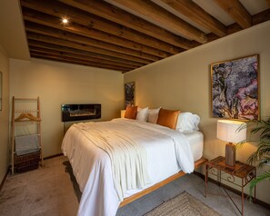 Luxury House | 4 bedrooms, premium bedding, memory-foam beds, individually decorated - Panorama de la Parroquia (San Miguel de Allende)