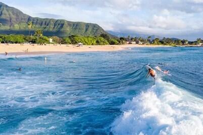 Family Friendly 3BR w/Mt views, Close to Beach