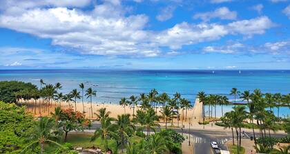 6th Floor Balcony Waikiki Beach Studio - WAIKIKI GRAND HOTEL® 615