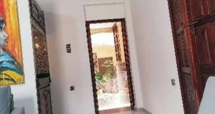 Un bel appartement avec une architecture traditionnelle Ă  3 minutes de bouregreg