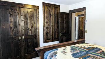 3 habitaciones, tabla de planchar con plancha y wifi gratis