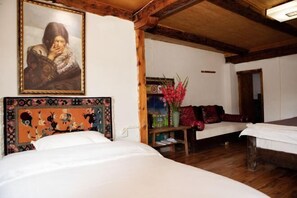 Room - Old Yard Inn (Shangri-La)