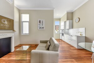 Smart TV 43 pulgadas con canales de televisión digitales, televisión