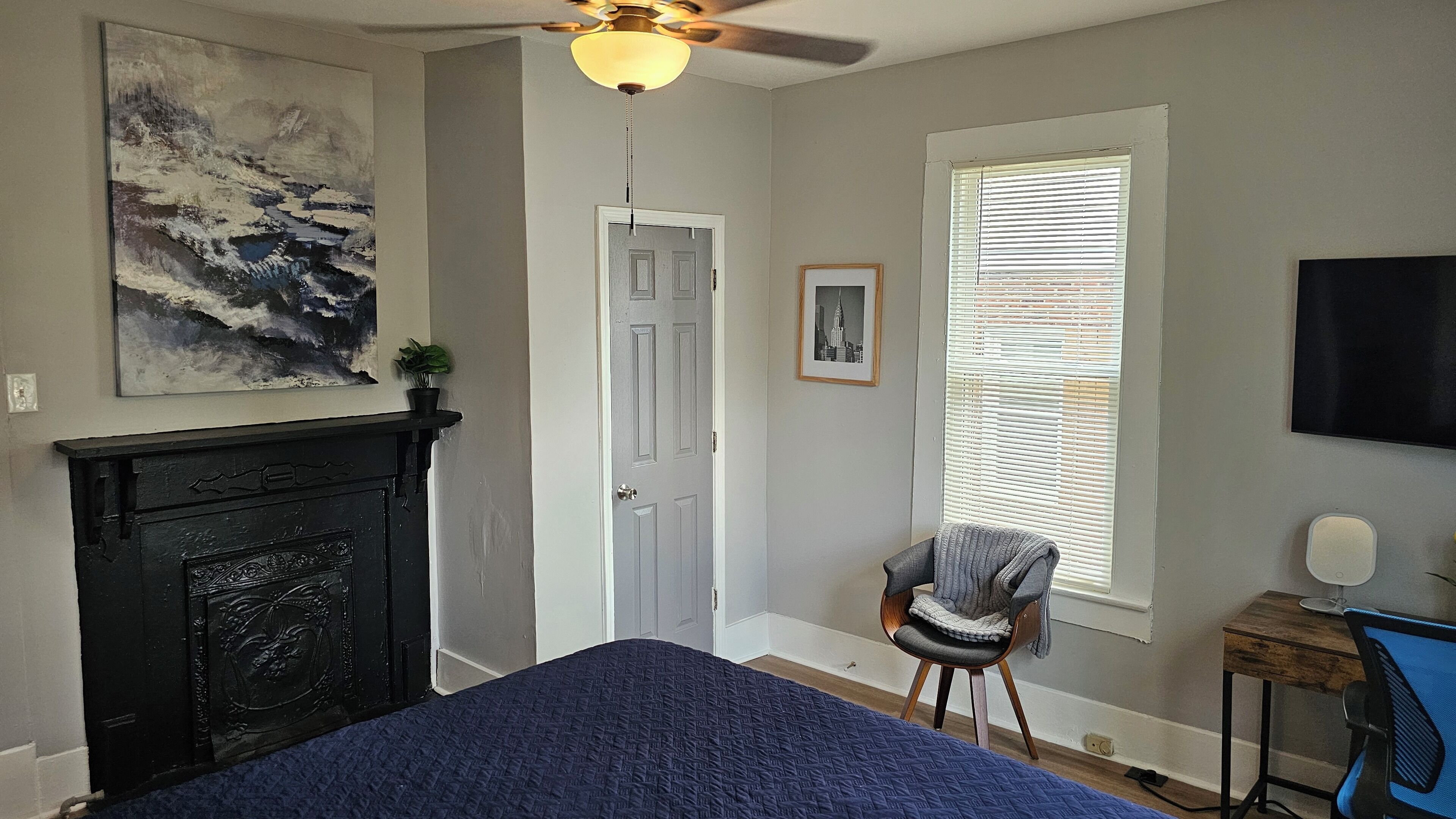 2 bedrooms, desk, iron/ironing board, free WiFi