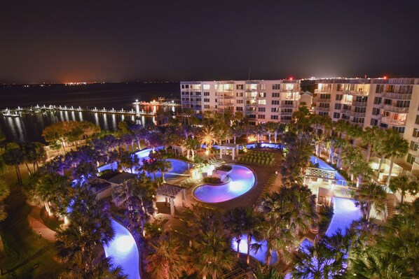 Exterior - Destin West Heron 509 ~ Beach Paradise ~ Overlooking the Lazy River (Fort Walton Beach)