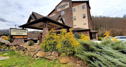 Stonebrook Lodge Cherokee