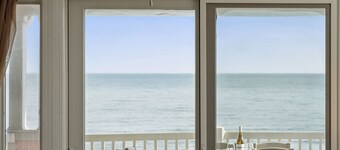 302 OPV - Third Floor Penthouse - Ocean Views - Private entrance