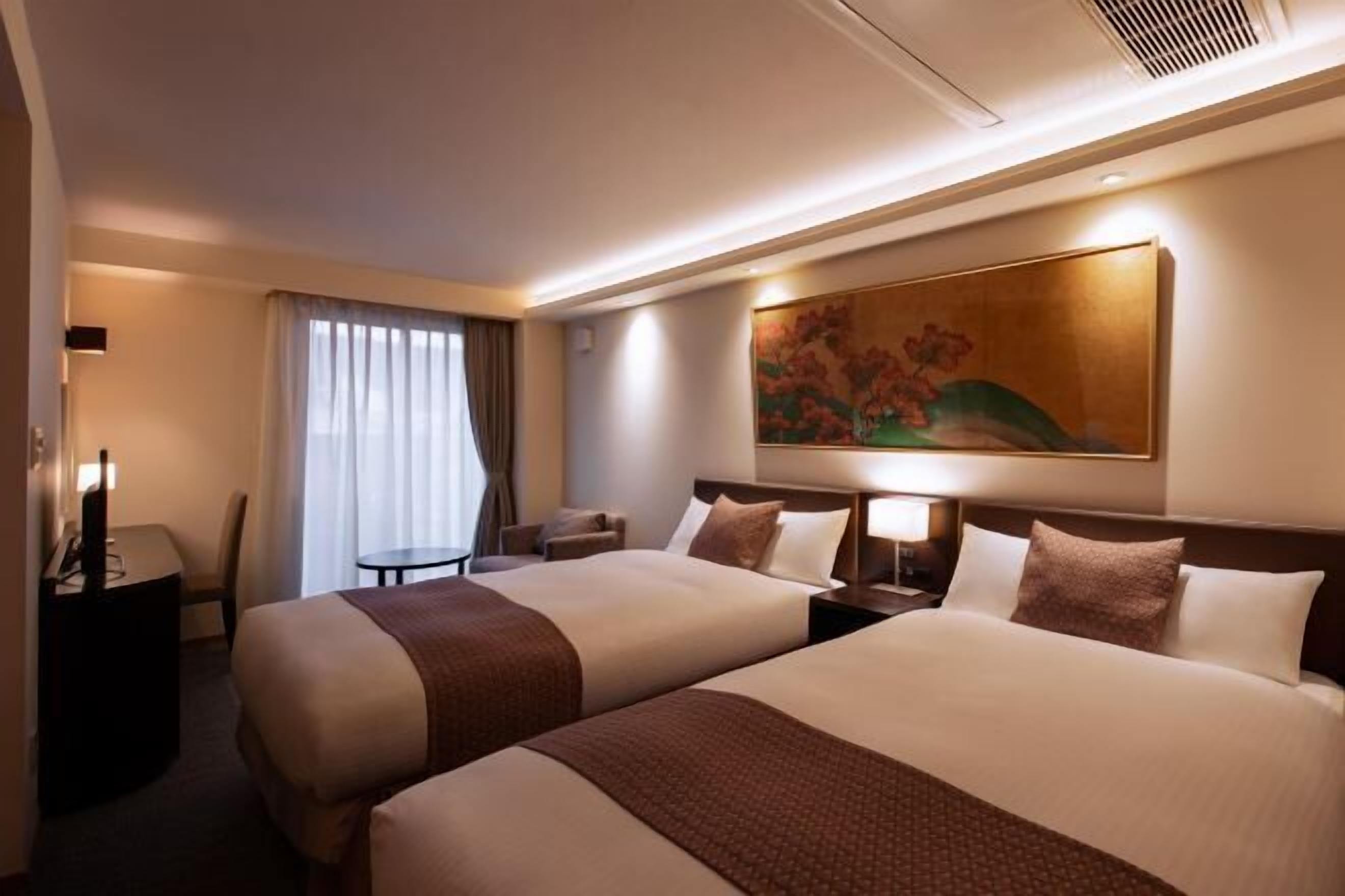 Desk, free WiFi, bed sheets