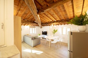 Interior - Sibilla Luxury Flat in center town (Lucca)