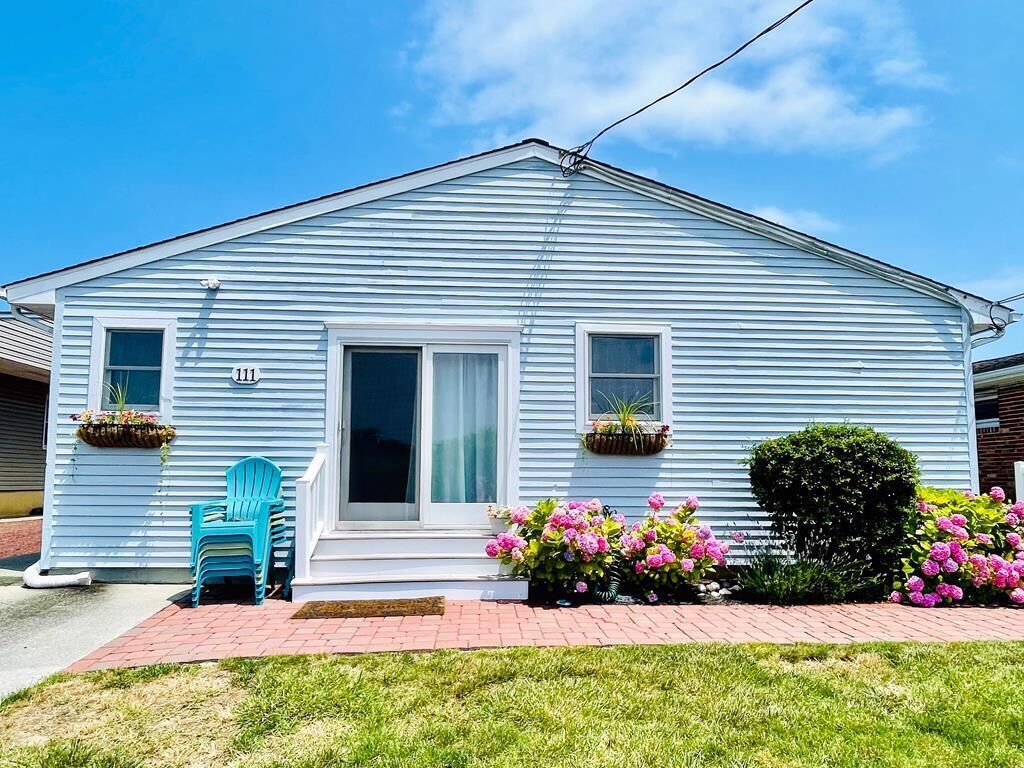 Great property near the cove beach