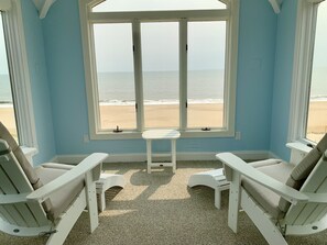 Interior - The Preserve - Recently Remodeled 5 Bedroom Oceanfront. Watch Video! (Bethany Beach)