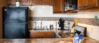Riverview Penthouse on Water Street! Stunning views and sunsets!
