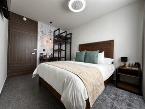 Standard Room | Egyptian cotton sheets, premium bedding, down duvets - Casa Sofía (Atlacomulco)