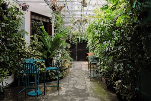 Snooze Hostel Malang