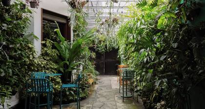 Snooze Hostel Malang