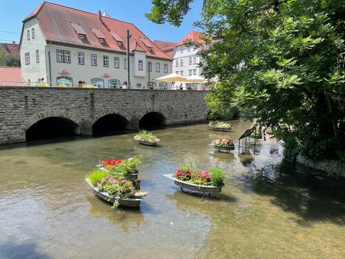 "Ferienwohnung Beyer Friedrichroda" mit privater Terrasse, privatem Garten und WLAN