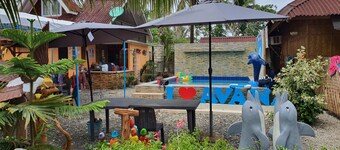 1 min walk to beach Vacation House with pool