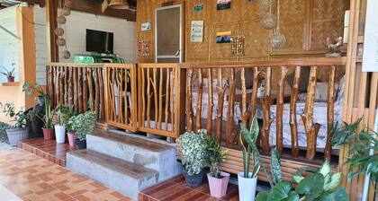 1 min walk to beach Vacation House with pool