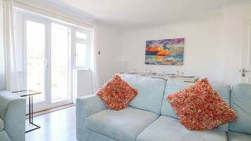 Cottage | Living area