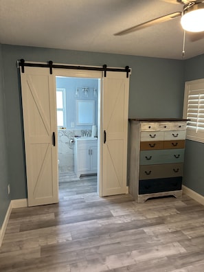 Interior - Pool Home close to Indian Rocks beach Pet friendly (Seminole)