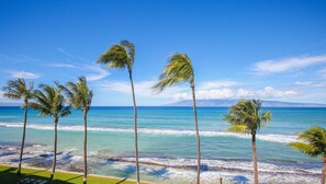 Condo, 1 King Bed with Sofa bed, Hot Tub, Garden View | Beach/ocean view