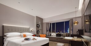 Deluxe Room, 1 Queen Bed | Premium bedding, down comforters, memory foam beds, free minibar - Cityjoin Hotel (Guangzhou)