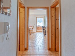 Interior - Cosy holiday apartment with a view of the mountains (Alpbach)