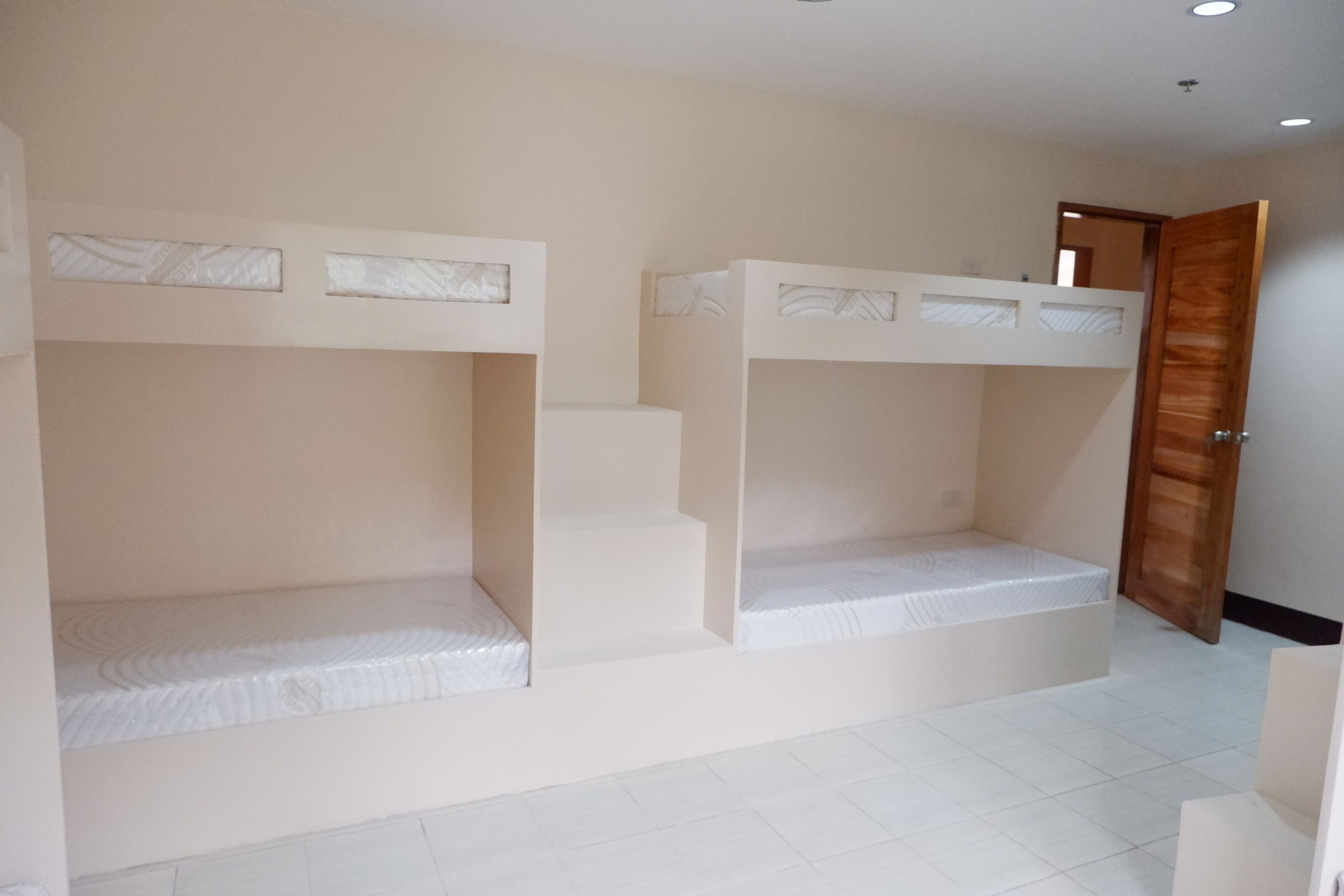 Photo - FB Budgetel Suites