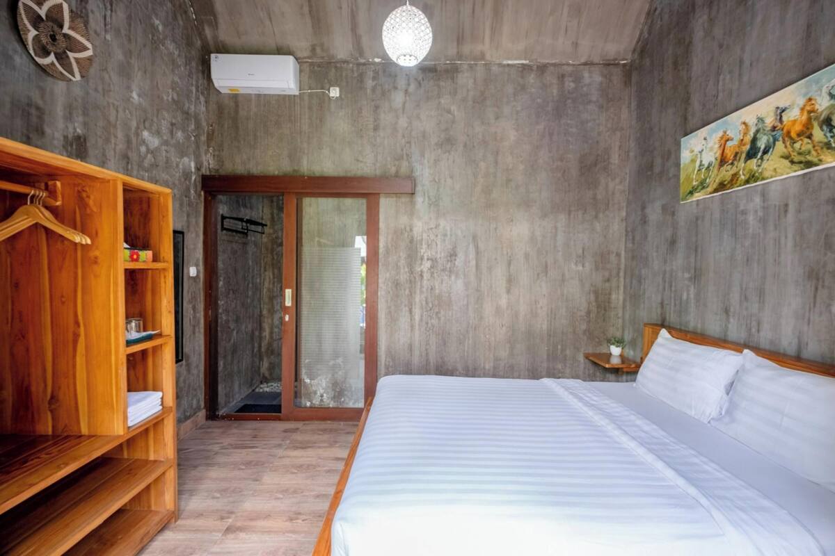 Kamar Double Standar, 1 Tempat Tidur Double, Bebas Asap Rokok | Wi-Fi gratis dan seprai linen