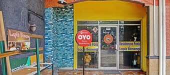 Super OYO 90358 Poris Residence Syariah