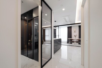 Le collective Gangnam SAC Signity