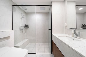 Family Room, 2 Bedrooms | Bathroom | Shower, free toiletries, hair dryer, slippers