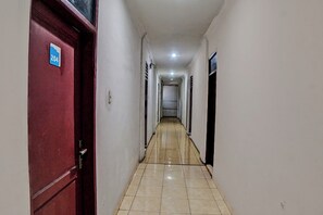 Interior detail - Hotel O Serena Anggrek (Medan)