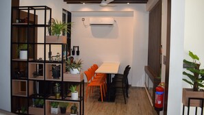 Khu vực dùng bữa sáng