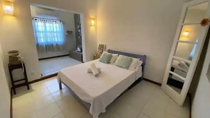 2 bedrooms, bed sheets - Complete house with 2 bedrooms 5 minutes from Rua das Pedras (Armação dos Búzios)