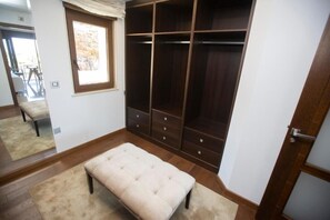 Hypo-allergenic bedding, minibar, in-room safe, free WiFi - A Ballenera de Caneliñas (Cee)