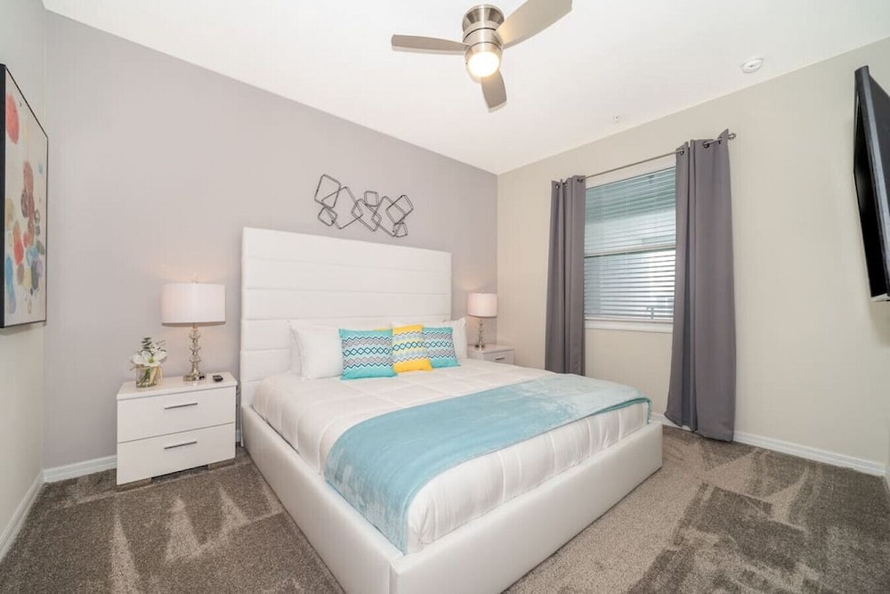 Modern Apartment with Privilage Location & View - Osceola County | Vrbo