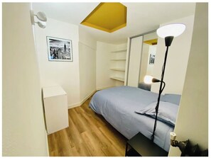 1 chambre, bureau, fer et planche à repasser, Wi-Fi gratuit