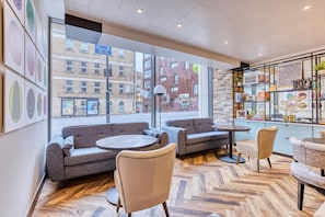 Bar lounge