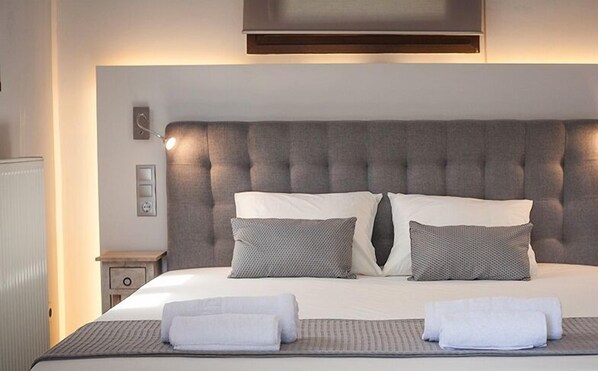 Design Studio Suite | Iron/ironing board, free WiFi