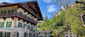The historic Haus zur Burg invites you: Apartment ciao-aschau castle view