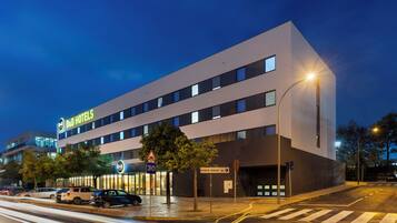 Fachada da propriedade