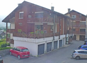 Exterior - 2-room apartment in Samoëns, pets allowed, parking (Samoëns)