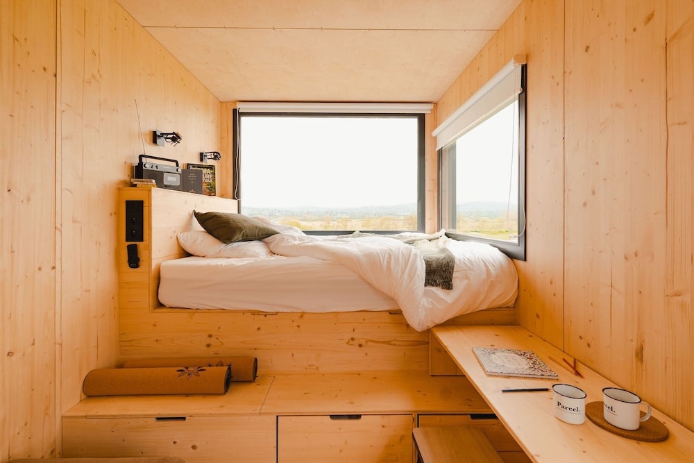 Room, Tiny House near Deauville