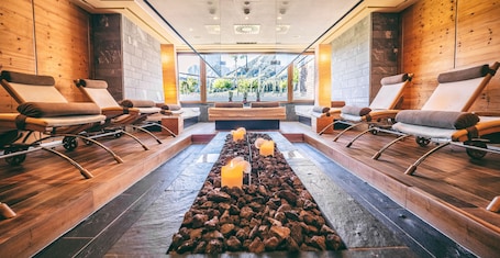 Tratamientos corporales, aromaterapia, masajes con piedras calientes. Übergossene Alm Resort