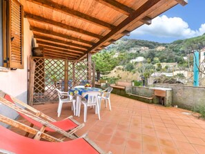 Outdoor dining - Arrighi by Interhome (Rio Marina)