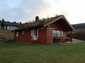 Exterior - Hagehytta by Interhome (Utvik)